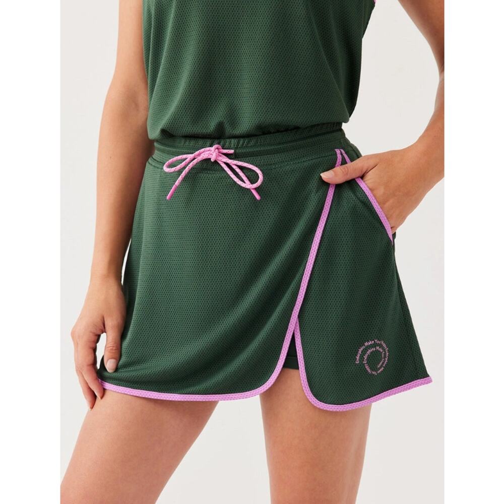 OUTDOOR VOICES Women's RecMesh 3.5" Skort Small Evergreen Built In Short NWT